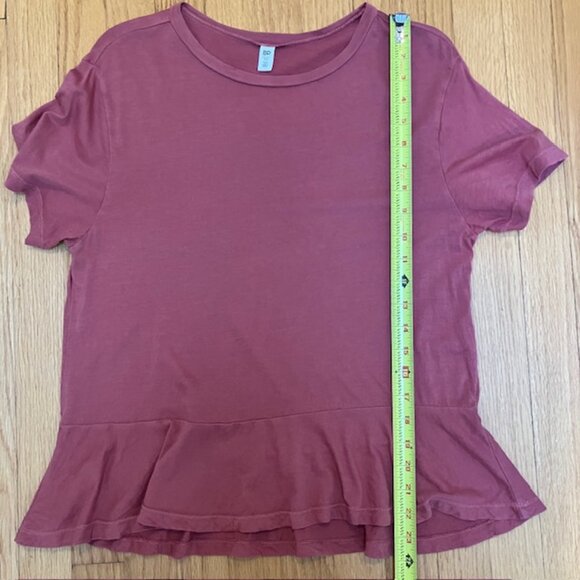 BP Red Peplum short sleeved top size XS - Picture 6 of 6